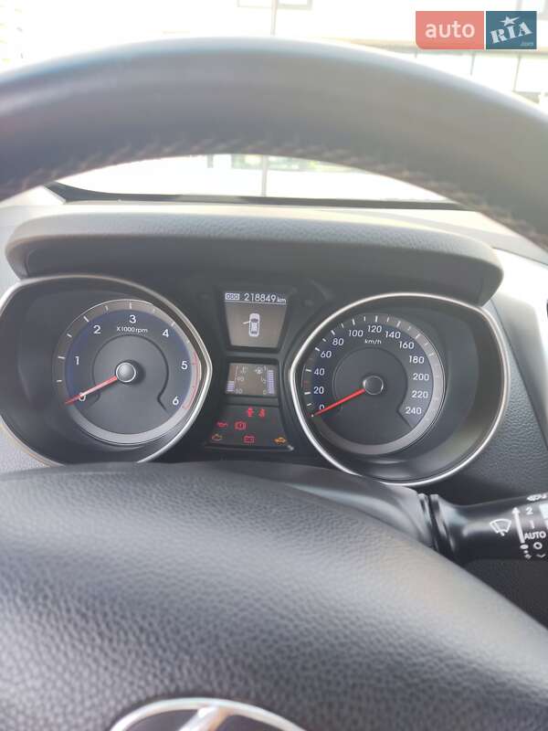 Хетчбек Hyundai i30 2015 в Хмельницькому