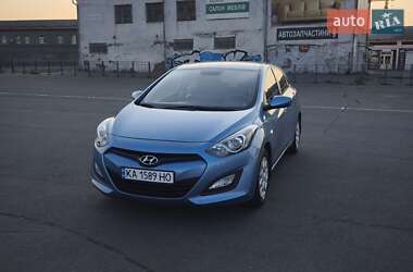 Хэтчбек Hyundai i30 2012 в Харькове