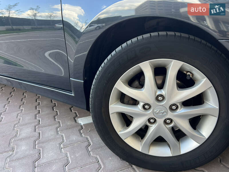 Хетчбек Hyundai i30 2010 в Києві