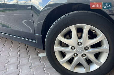 Хэтчбек Hyundai i30 2010 в 