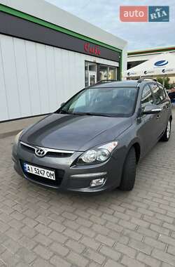 Універсал Hyundai i30 2010 в Житомирі