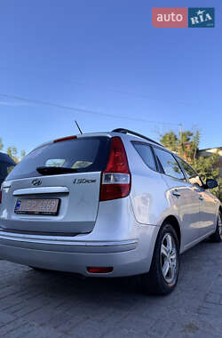 Универсал Hyundai i30 2009 в 