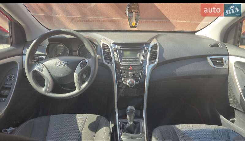 Хэтчбек Hyundai i30 2014 в Виннице
