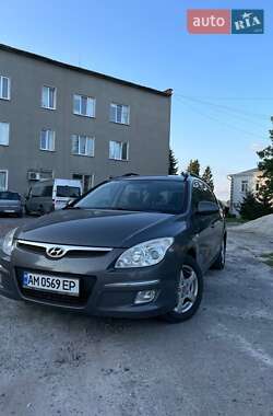 Универсал Hyundai i30 2009 в Барановке