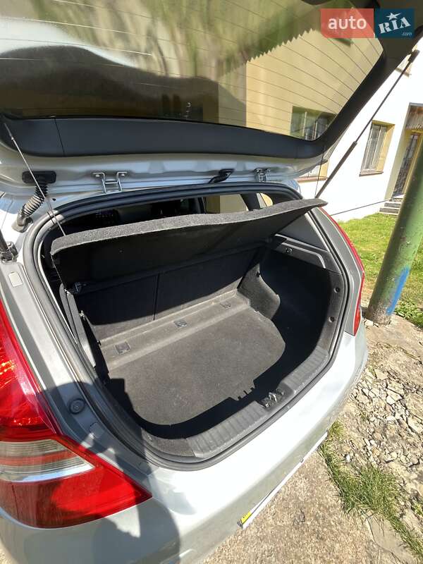 Хетчбек Hyundai i30 2008 в Львові