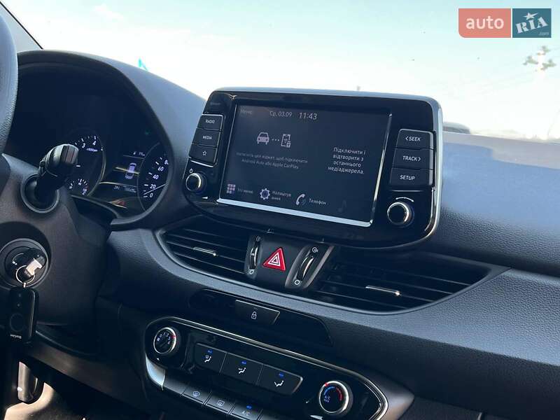 Универсал Hyundai i30 2022 в Львове