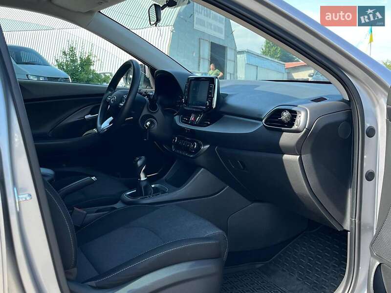 Универсал Hyundai i30 2022 в Львове