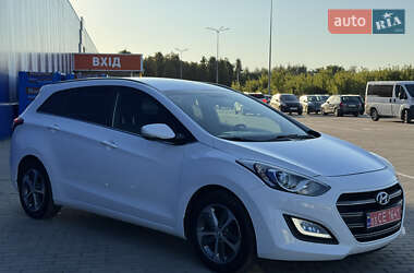 Универсал Hyundai i30 2016 в 