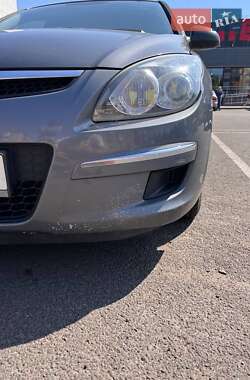 Универсал Hyundai i30 2009 в Кривом Роге