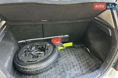 Хэтчбек Hyundai i30 2011 в 