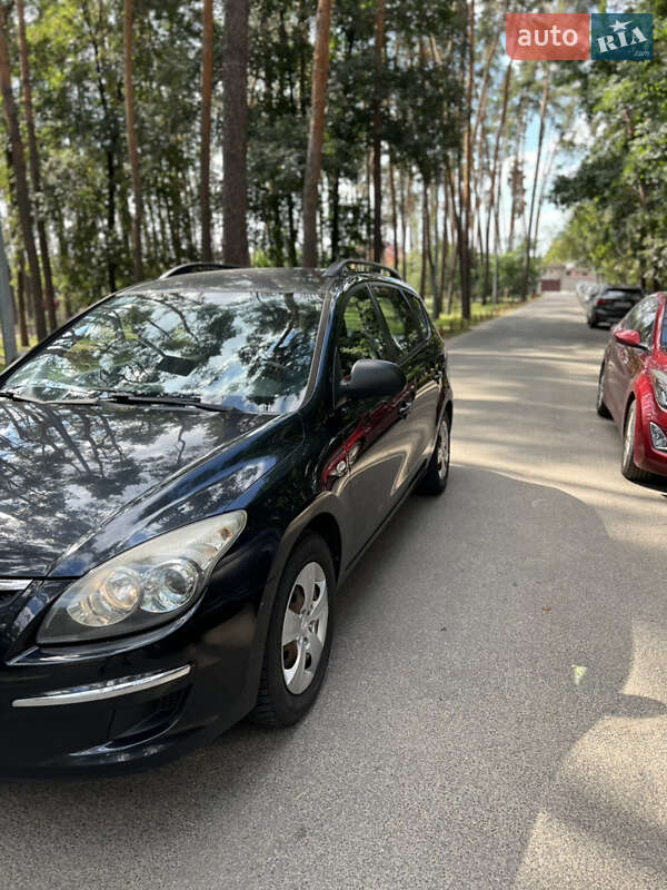 Универсал Hyundai i30 2009 в Киеве