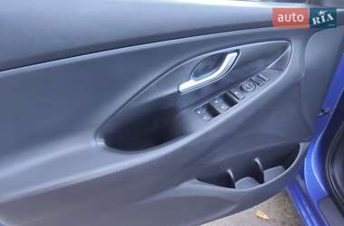 Хэтчбек Hyundai i30 2019 в 