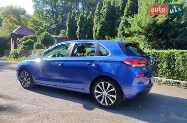 Хэтчбек Hyundai i30 2019 в 