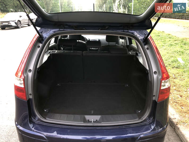 Універсал Hyundai i30 2011 в Києві