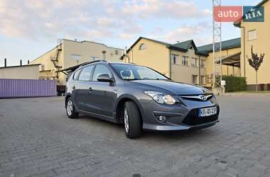 Универсал Hyundai i30 2010 в 