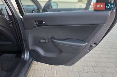 Универсал Hyundai i30 2010 в 