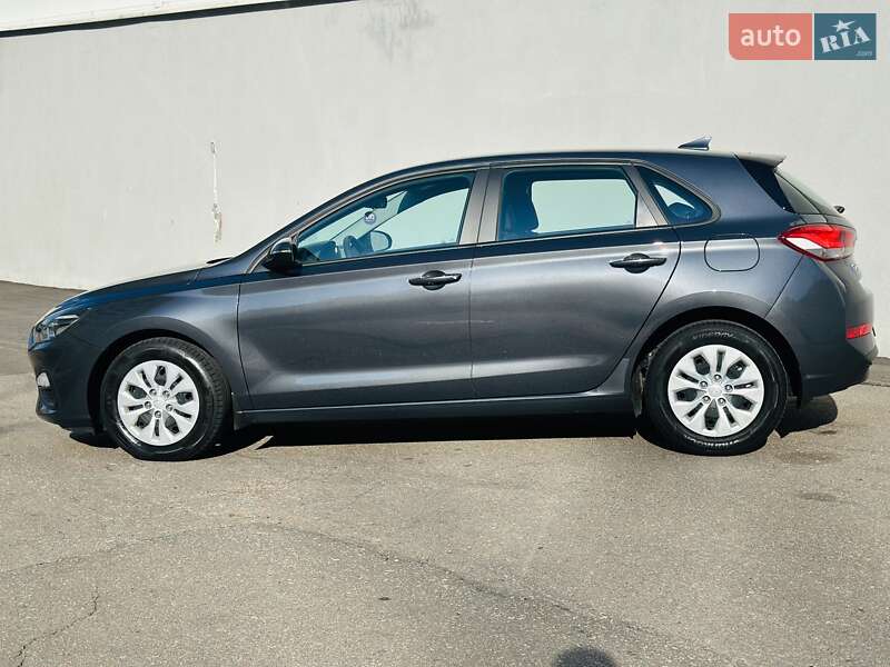 Хэтчбек Hyundai i30 2021 в Киеве