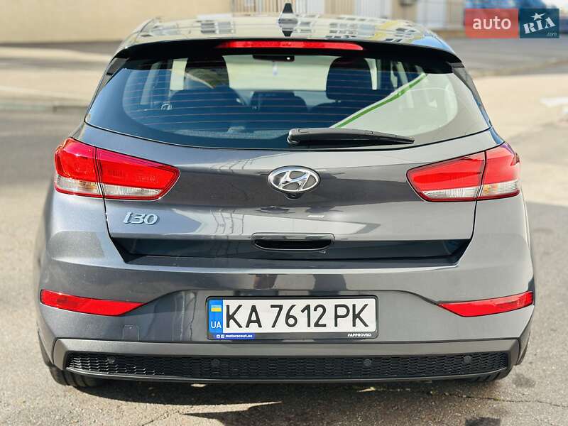 Хэтчбек Hyundai i30 2021 в Киеве