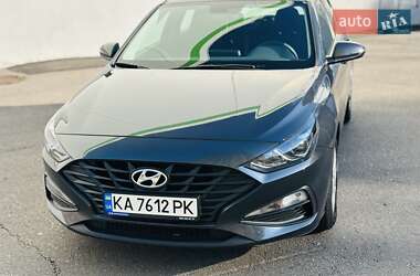 Хэтчбек Hyundai i30 2021 в 