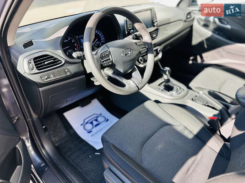 Хэтчбек Hyundai i30 2021 в Киеве