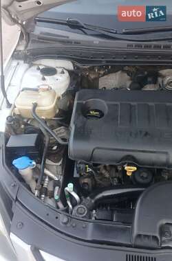 Універсал Hyundai i30 2010 в 