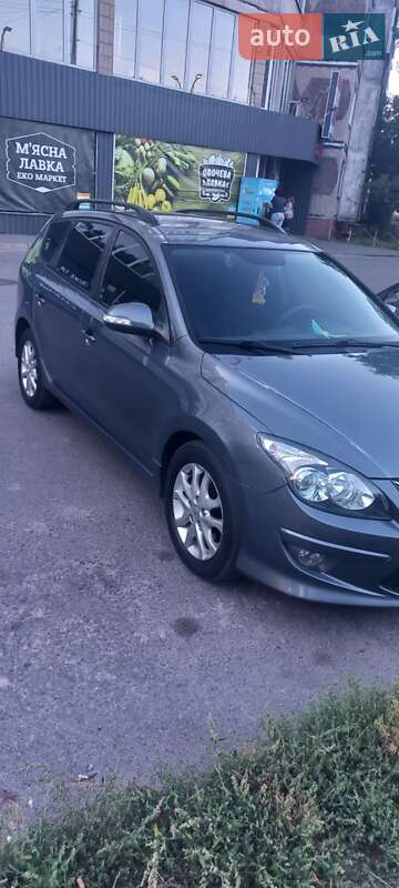Универсал Hyundai i30 2010 в Чернигове фото 10 Универсал Hyundai i30 2010 в Чернигове