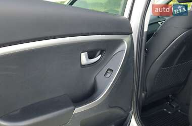 Хэтчбек Hyundai i30 2016 в 