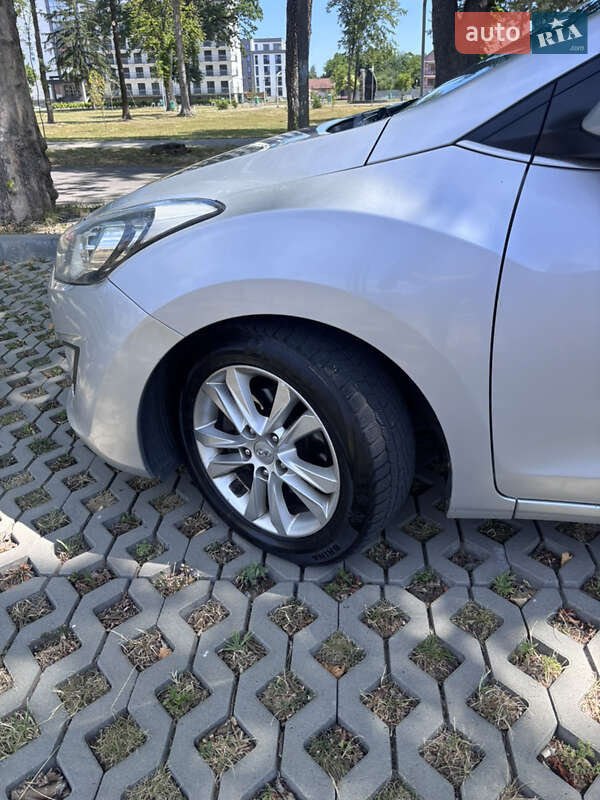 Універсал Hyundai i30 2015 в Мукачевому фото 9 Універсал Hyundai i30 2015 в Мукачевому