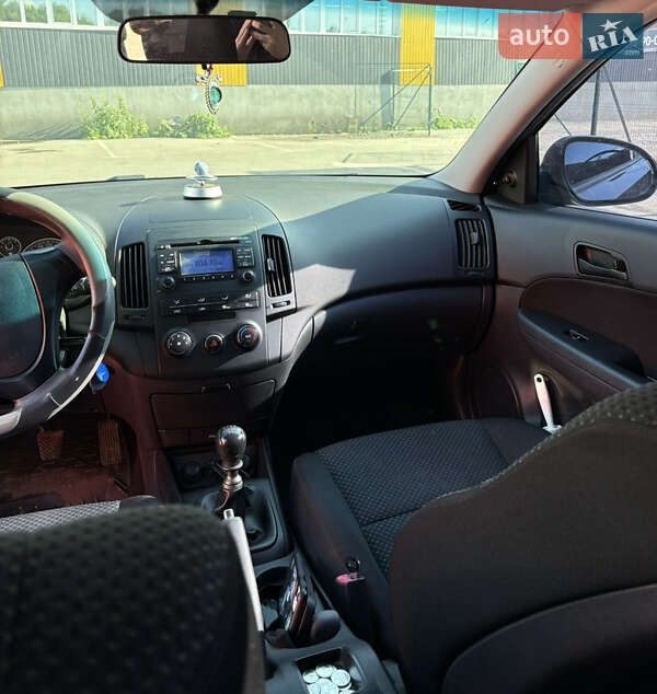 Хэтчбек Hyundai i30 2009 в Нежине