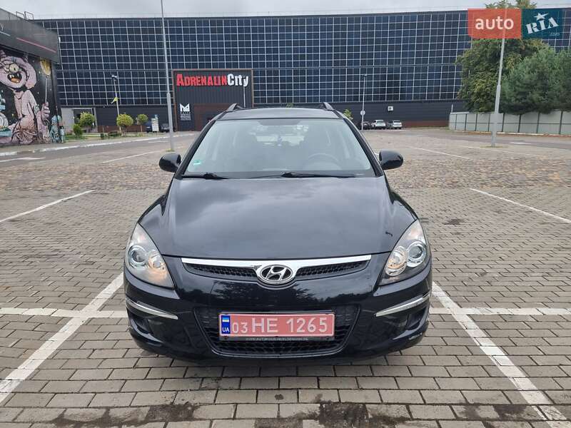 Універсал Hyundai i30 2009 в Луцьку
