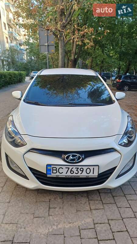Hyundai i30 2013