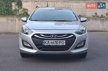 Универсал Hyundai i30 2013 в Киеве