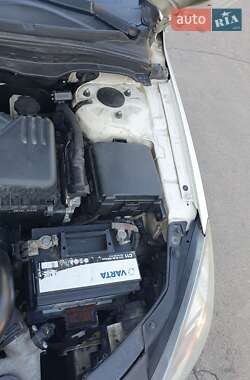 Хэтчбек Hyundai i30 2011 в 