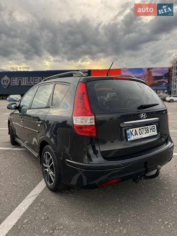 Універсал Hyundai i30 2010 в Києві