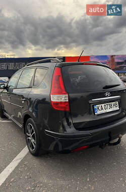 Универсал Hyundai i30 2010 в 