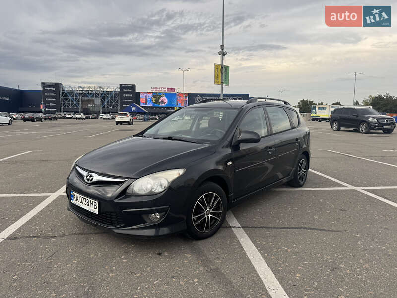Універсал Hyundai i30 2010 в Києві