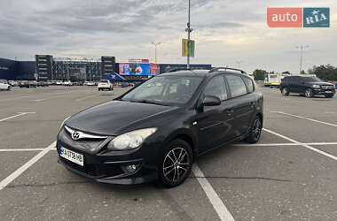 Универсал Hyundai i30 2010 в 