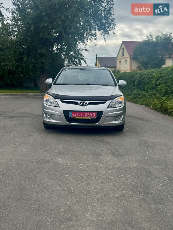 Хэтчбек Hyundai i30 2007 в Виннице