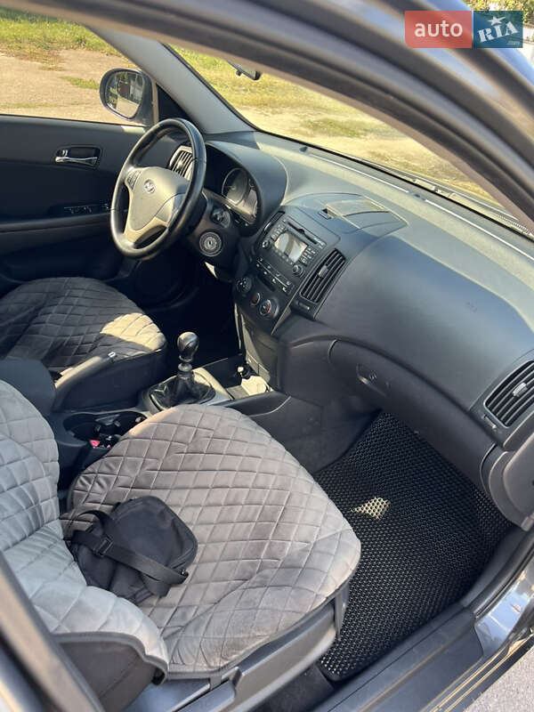 Хэтчбек Hyundai i30 2007 в Нежине