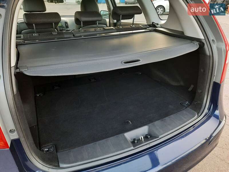 Универсал Hyundai i30 2011 в Полтаве