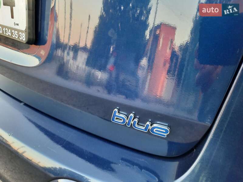 Универсал Hyundai i30 2011 в Полтаве