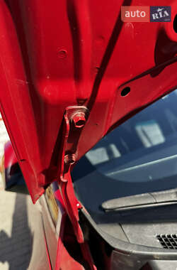 Хэтчбек Hyundai i30 2012 в 