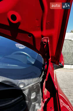 Хэтчбек Hyundai i30 2012 в 