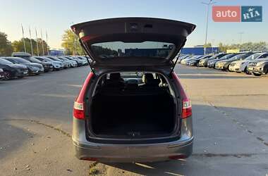 Универсал Hyundai i30 2010 в 