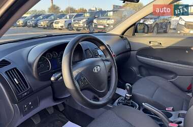 Универсал Hyundai i30 2010 в 