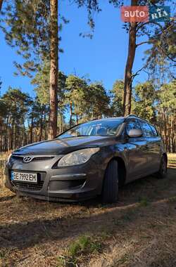 Универсал Hyundai i30 2008 в Николаеве