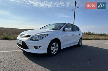 Хэтчбек Hyundai i30 2010 в Кропивницком