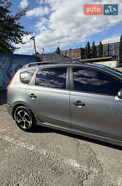 Универсал Hyundai i30 2012 в 