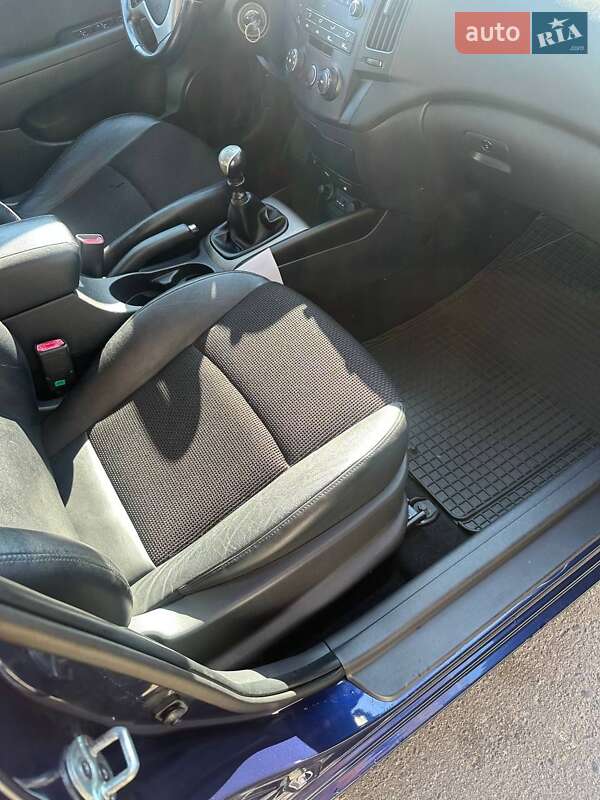 Хетчбек Hyundai i30 2008 в Житомирі