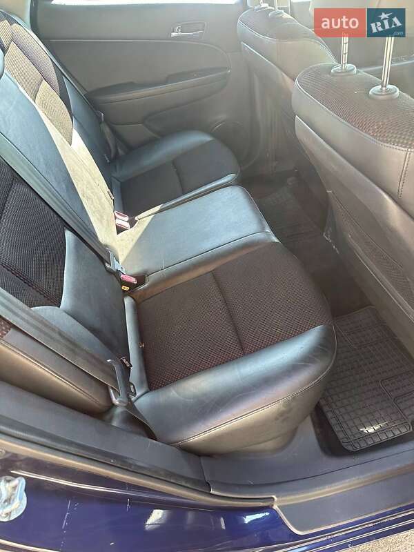 Хетчбек Hyundai i30 2008 в Житомирі
